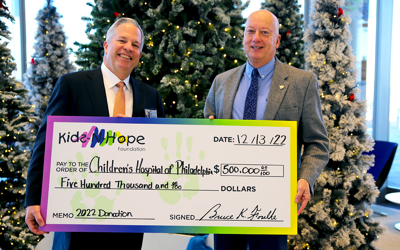 The Kids-N-Hope Foundation presents Children’s Hospital of Philadelphia with a check for $500,000 for the year of 2022.