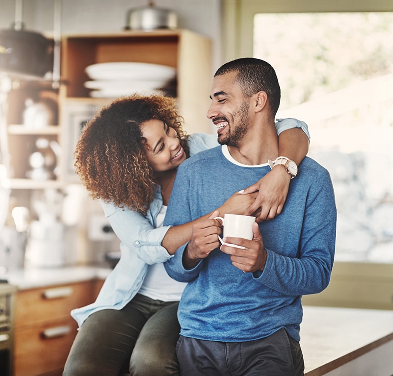 balanceTransfer Couple enjoying coffee